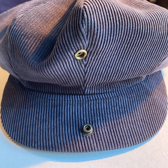 ❗️SALE❗️Corduroy men’s newsboy cap - Picture 2 of 9